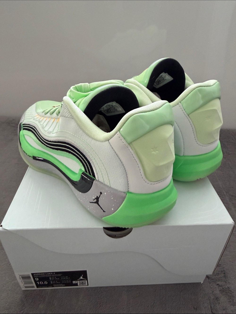 Jordan Women’s Mint Green Sneakers with Pink and Yellow Highlights - Picture 5 of 5